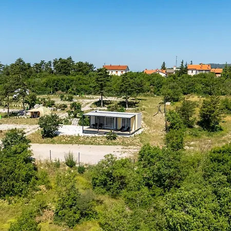 Vela Stina Mobile Ferienhaus *